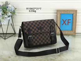 louis vuitton mini sac a main pour homme s_1167151